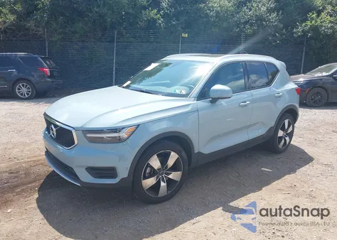 2019 Volvo Xc40 T5 Momentum/T5 R-Design из США, поврежденный, VIN YV4162XZ3K2010819